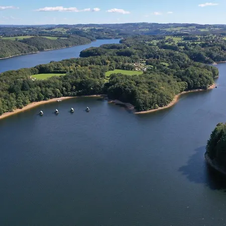 Gite Au Bord Du Lac Avec Activites, Jardin Et Confort Moderne, Animaux Acceptes - Fr-1-742-87 Tatil Evi *